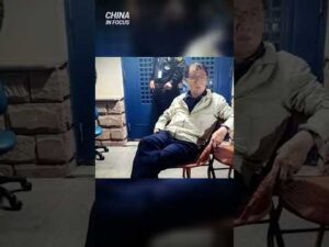 Top Chinese Virologist Evicted from His Own Lab