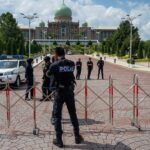 Malaysia’s PKR in bind over judicial crisis, Anwar’s daughter at protest march