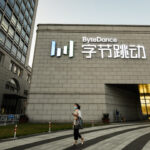 Chinese Regime Heightens Scrutiny on Residents’ Overseas Income Amid Worsening Economy