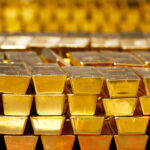 China’s Central Bank Keeps Buying Gold—and Dumping US Debt