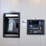 New Zealand Reserve Bank Weighs Mandating Cash Services, Trials Rural ATM