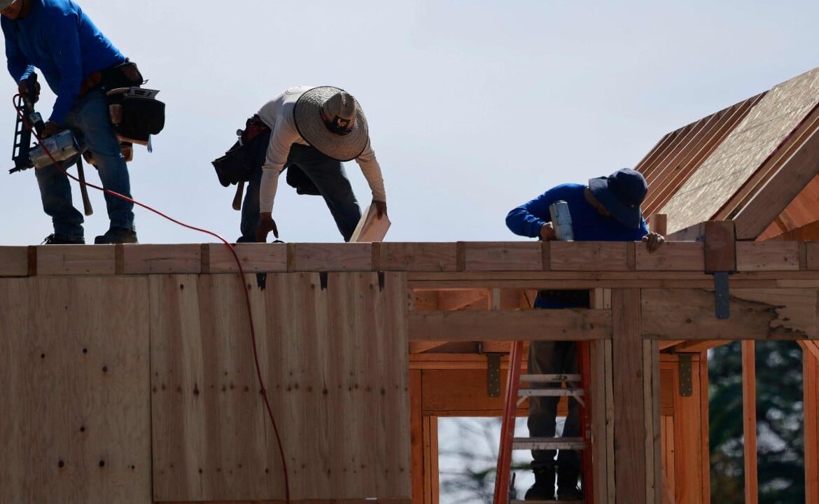 US sheds 92,000 jobs in warning sign for Trump’s economy