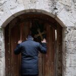 Israeli police prevent Catholic leaders from celebrating Palm Sunday mass in Jerusalem