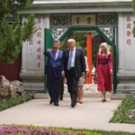 Putin follows Trump to China, Xi hosts US president, Baidu earnings
