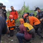 Bodies Retrieved From Indonesian Volcano After Eruption Kills 3 Hikers