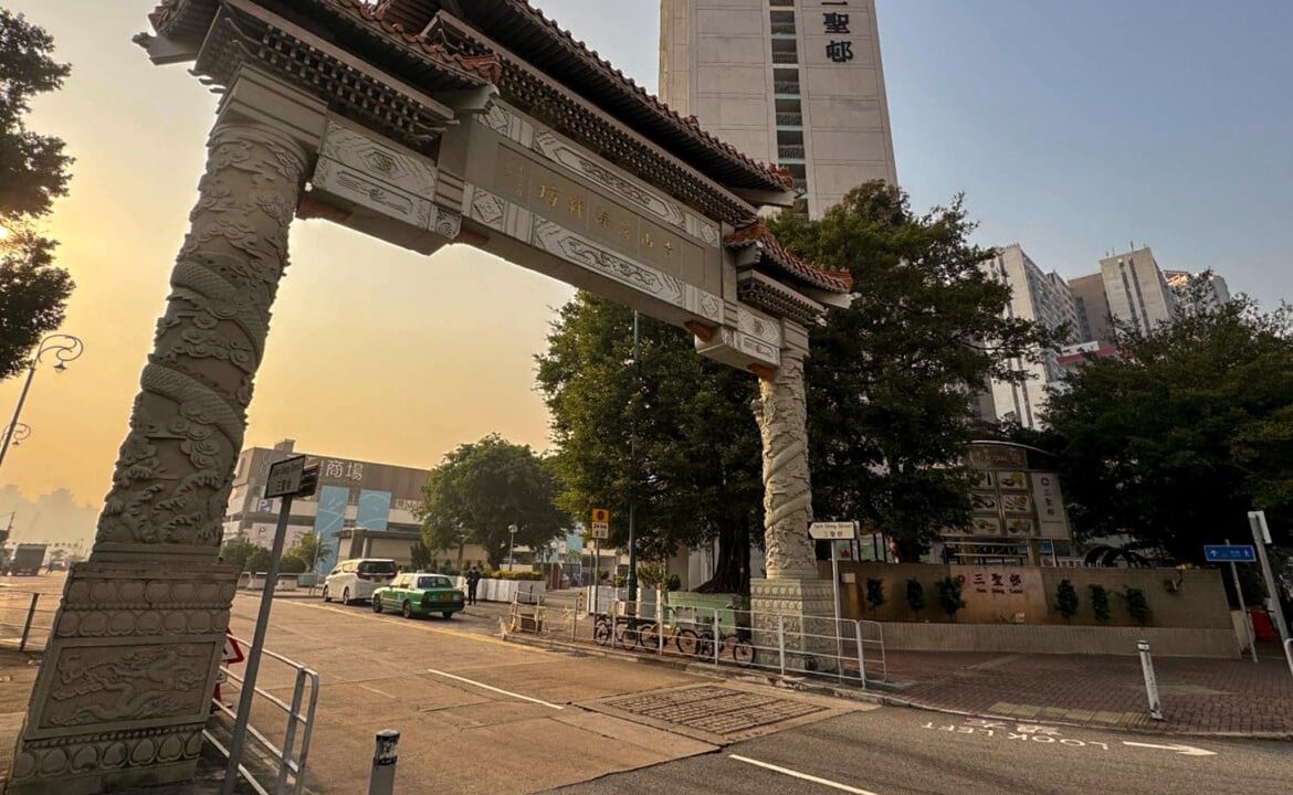 Hong Kong father, son arrested after parking ticket thrown at traffic wardens
