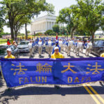 Thousands Turn Out for Falun Gong Rally at Lincoln Memorial