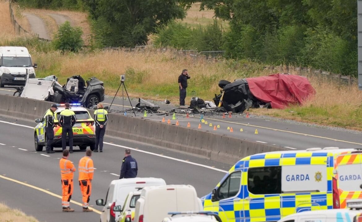 5 dead, 4 seriously injured in head-on motorway collision in Ireland