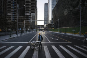 Chinese Regime’s Economic Optimism Collides With Growing Public Pessimism