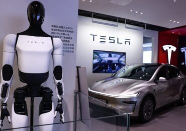 Tesla revives China discounts; Iran war drives shift to electric cars: 7 EV reads