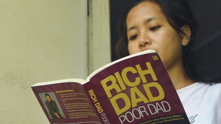Rich Dad, Poor Dad author’s vast debts spark awe – and some bitterness – in China