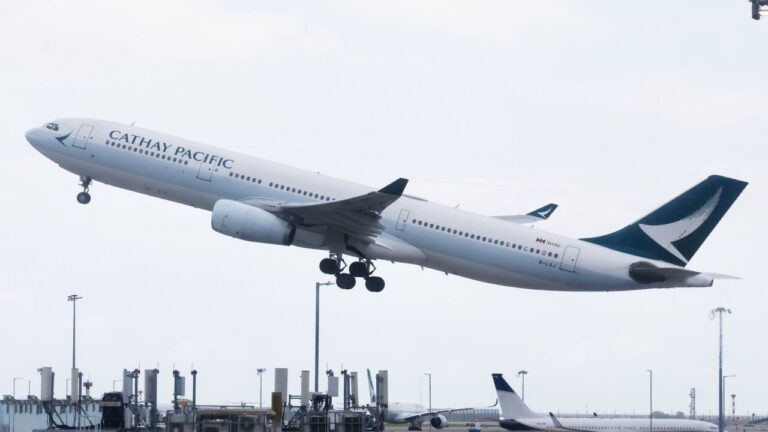 Cathay Pacific extends Dubai and Riyadh flight suspension through November