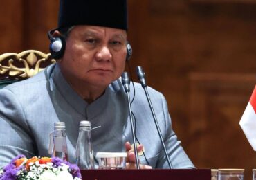 Indonesia’s Prabowo replaces finance minister with deputy