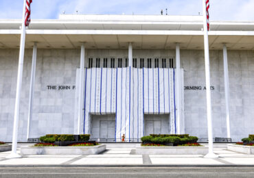 Judge Blocks Trump Inscriptions at Kennedy Center