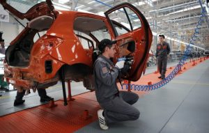 Chinese Company to Produce Compact SUV in Bulgaria as Analysts Warn of Possible EU Internal Divide