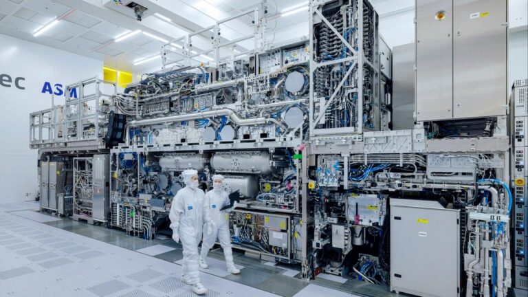ASML’s chip equipment sales to China soar 109% despite US export curb push