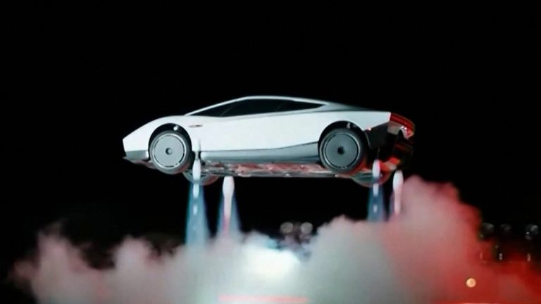 Elon Musk unveils Tesla’s ‘flying’ car