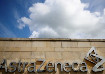 China-made cancer drug to go on sale in US after Americans travel to buy it