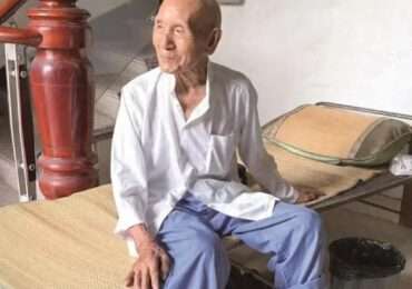 Chinese great-grandfather, 101, defies ageing with daily diet of Coke, Sprite, seafood