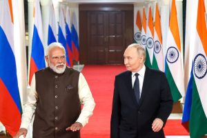 No US Pressure to Cut Russian Oil Imports, Indian Oil Minister Says