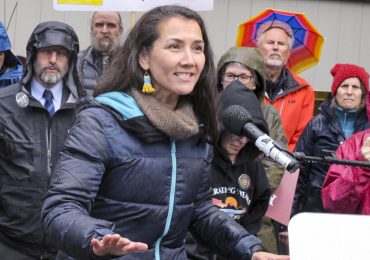 Alaska Governor Orders Probe Over Claims Democrats Recruited Senate Spoiler Candidate